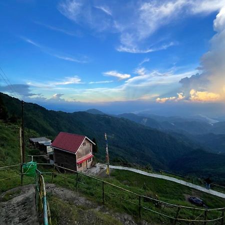 Chimney Farmstay Kurseong Exterior photo