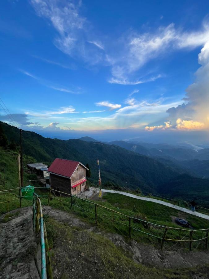 Chimney Farmstay Kurseong Exterior photo